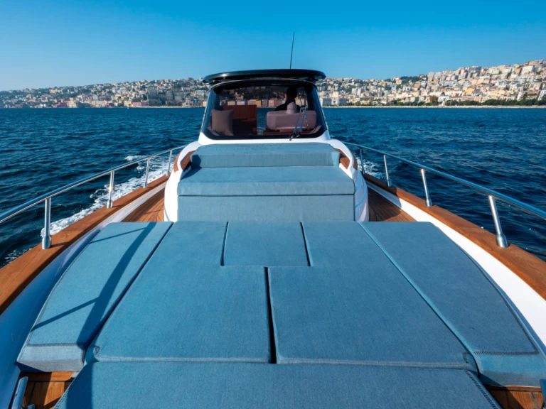 Vermietung Motorboot Mimi mit Führerschein