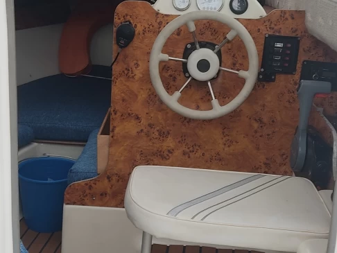 YachtCharter in Saint-Quay-Portrieux - Ultramar Week End 700 auf SamBoat