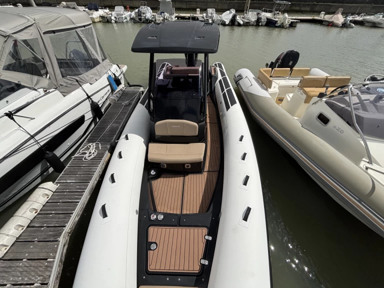 Boot mieten Royan günstig Eagle 8