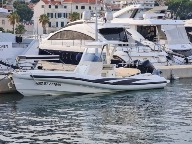 Vermietung Schlauchboot SuperRib mit Führerschein