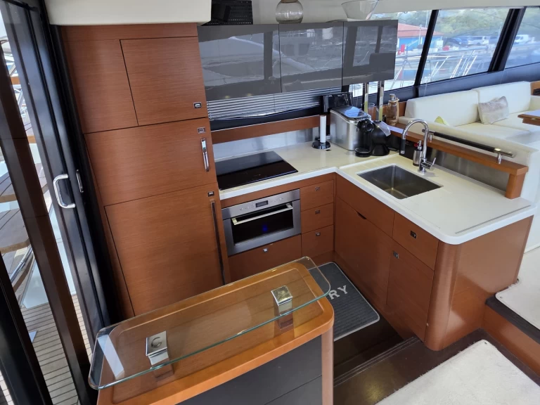 Motorboot mieten in Primošten - Prestige Prestige 550 Fly