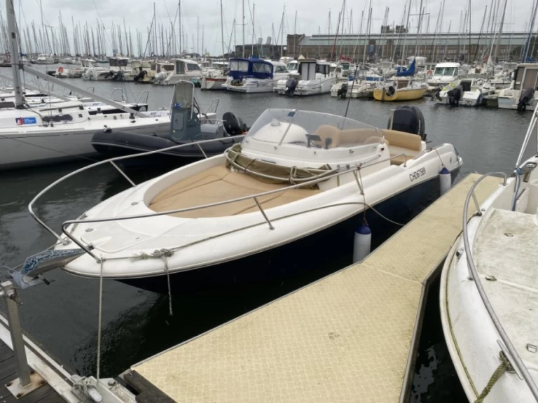 Motorboot mieten in Empuriabrava - Jeanneau Cap Camarat 7.15 WA