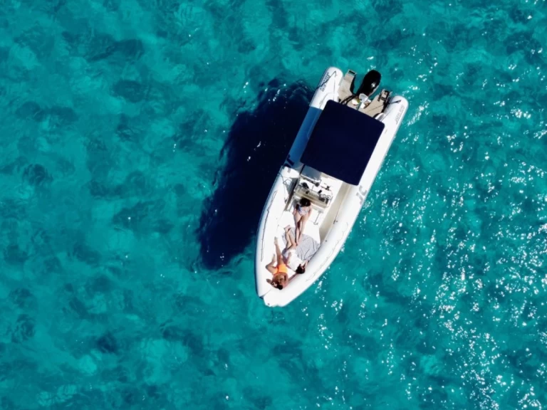 Schlauchboot mieten in Hvar zum besten Preis