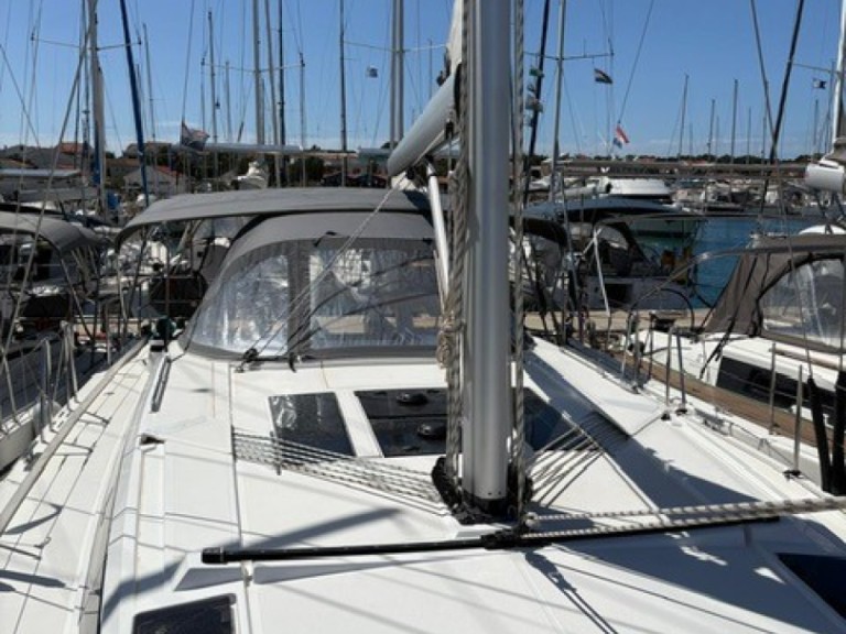 Boot mieten Jezera günstig Bavaria C46