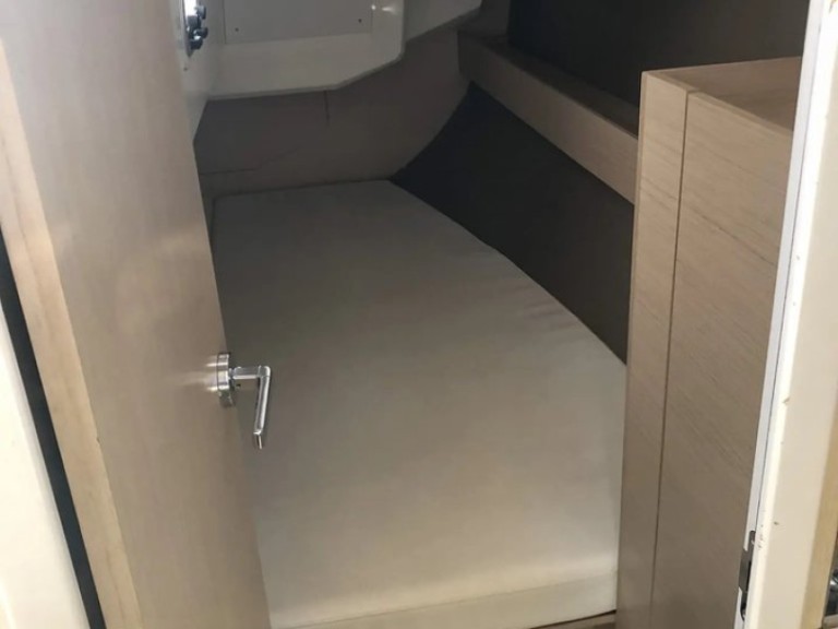 Boot mieten Izola günstig Oceanis 30.1