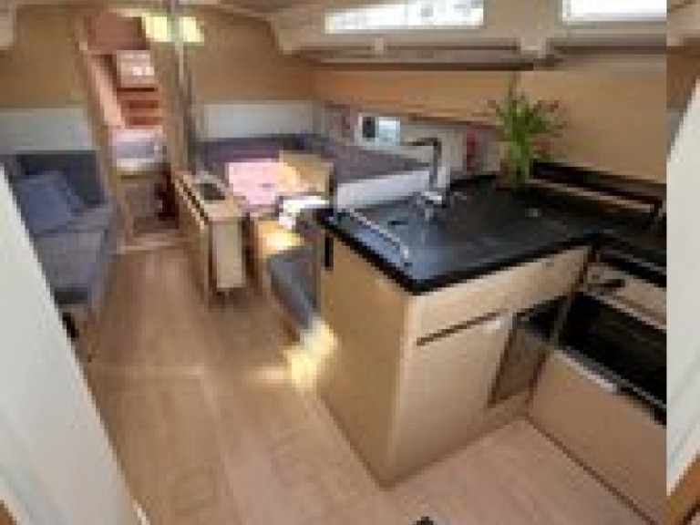 Segelboot mit oder ohne Skipper Hanse mieten in Seget Donji