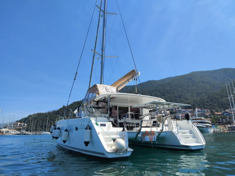 Katamaran mieten in Fethiye zum besten Preis