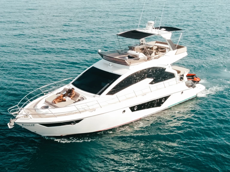 Yacht mit oder ohne Skipper Cranchi mieten in Ao Po