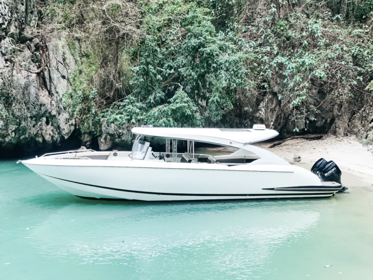 Motorboot mit oder ohne Skipper Sport Cruiser mieten in Phuket