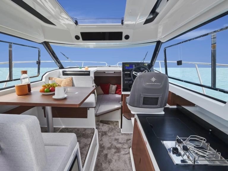 Vermietung Motorboot Jeanneau mit Führerschein