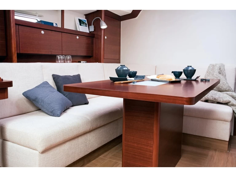 YachtCharter in Heraklion Municipality - Hanse Hanse 470 auf SamBoat