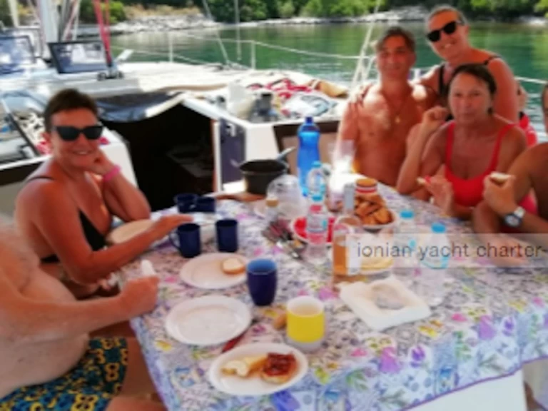 YachtCharter in Pálairos - Jeanneau Sun Odyssey 39 DS auf SamBoat