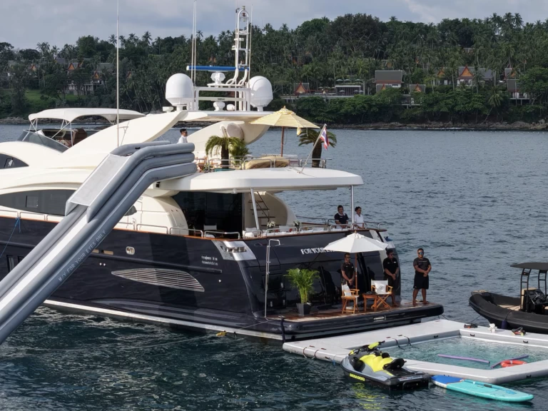 YachtCharter in Phuket - Astondoa Astondoa 102 auf SamBoat