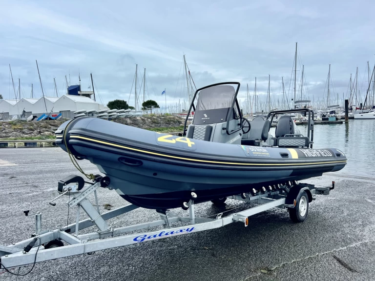 Bootsverleih Highfield Patrol 660 La Rochelle Samboat