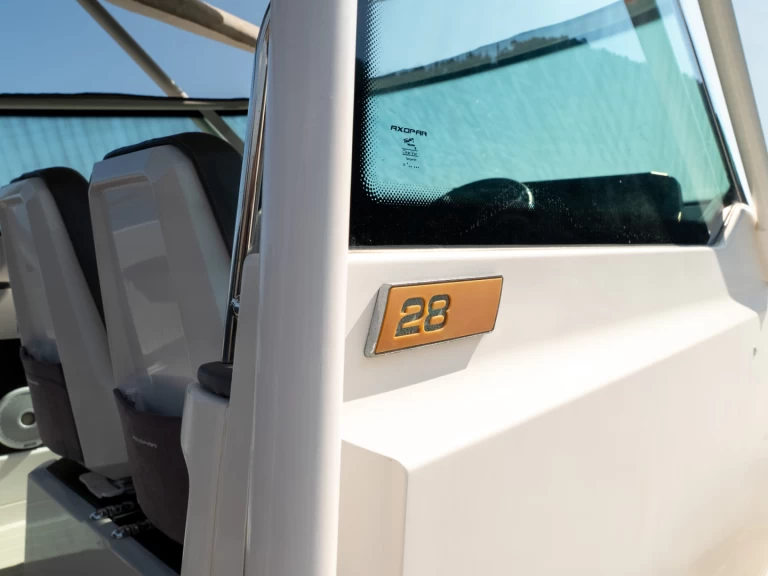 Motorboot mieten in Mandelieu-la-Napoule zum besten Preis