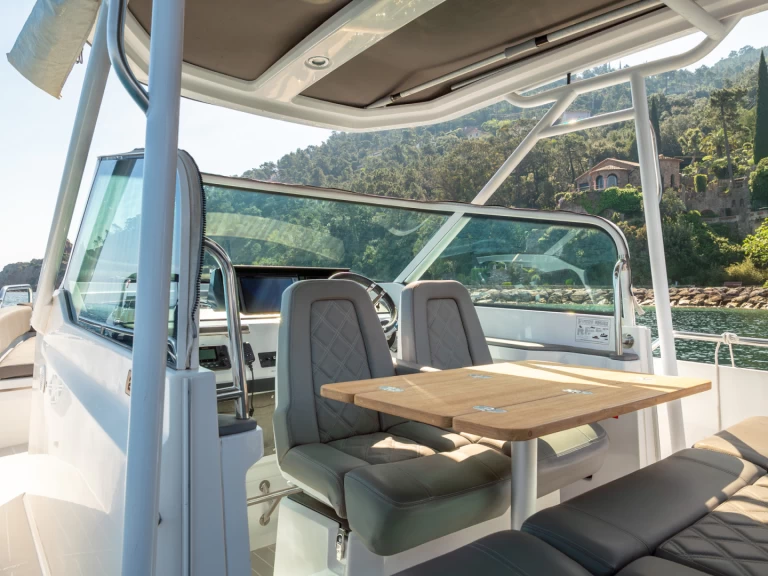 Motorboot mit oder ohne Skipper Axopar mieten in Mandelieu-la-Napoule