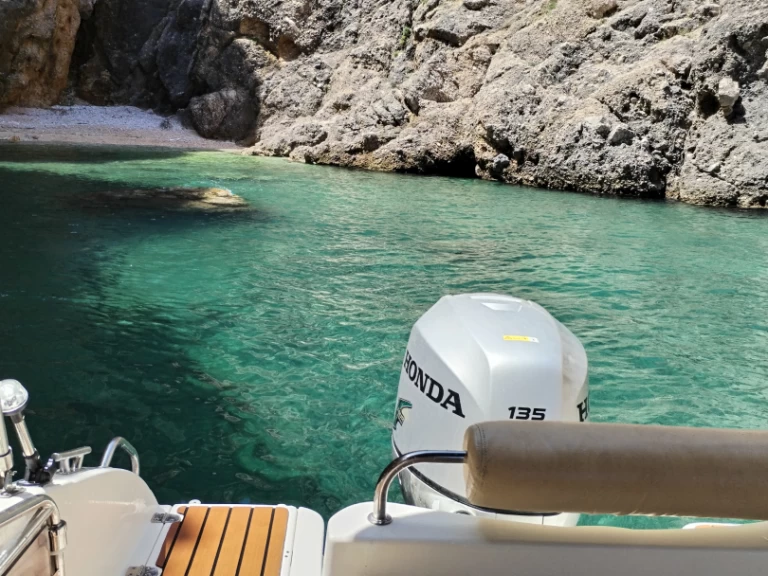 YachtCharter in Vrbnik - Atlantic Marine Suncruiser 570 auf SamBoat