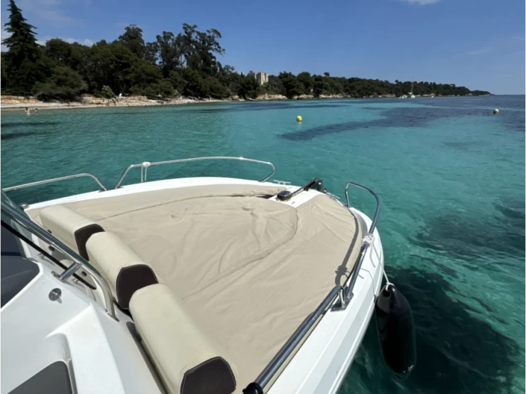 YachtCharter in Cannes - Bénéteau Flyer 6.6 SUNdeck auf SamBoat
