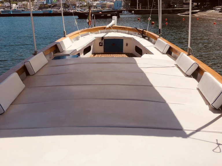 Vermietung Motorboot Scipione mit Führerschein