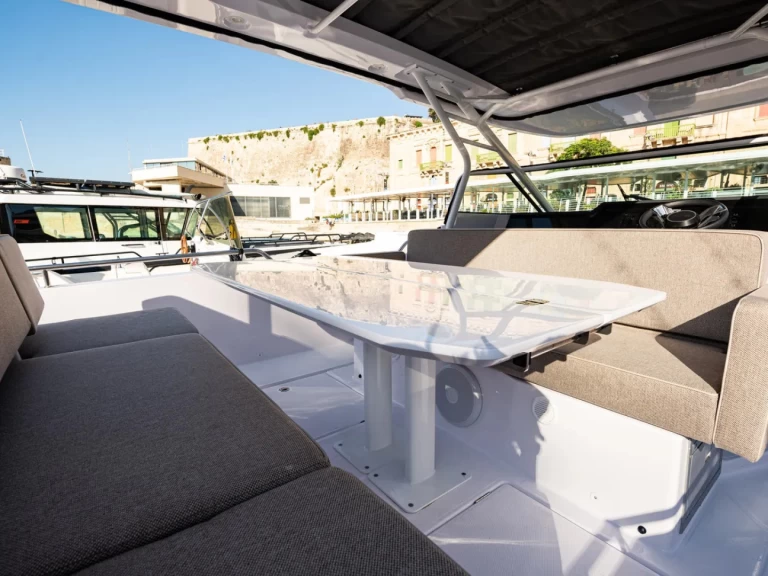 Motorboot mieten in Il-Furjana - Axopar Axopar 37 Sun-Top
