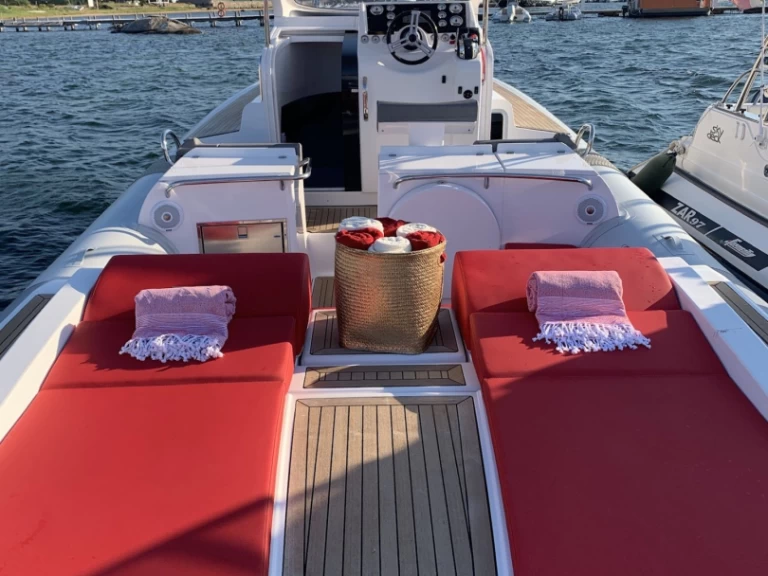 Vermietung Schlauchboot Pirelli mit Führerschein