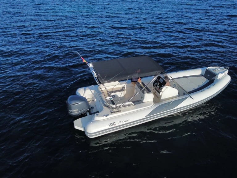 Schlauchboot mieten in Santa Eulària des Riu zum besten Preis