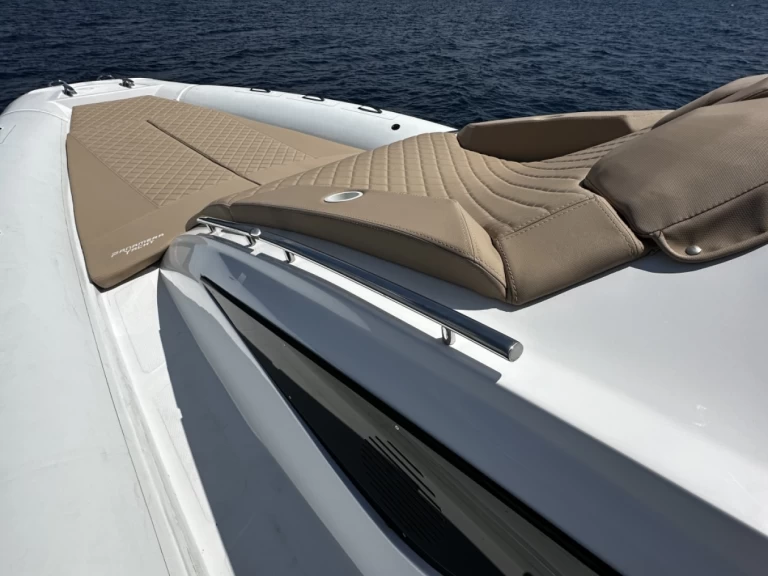 Boot mieten Limáni Lavríou günstig PY10