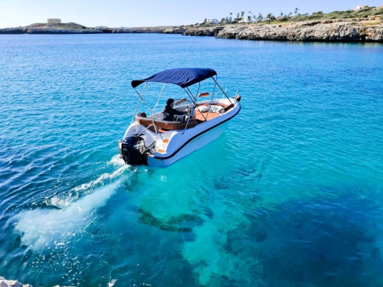 Ein Polyester Yacht Marion 540 mieten in Ciutadella de Menorca