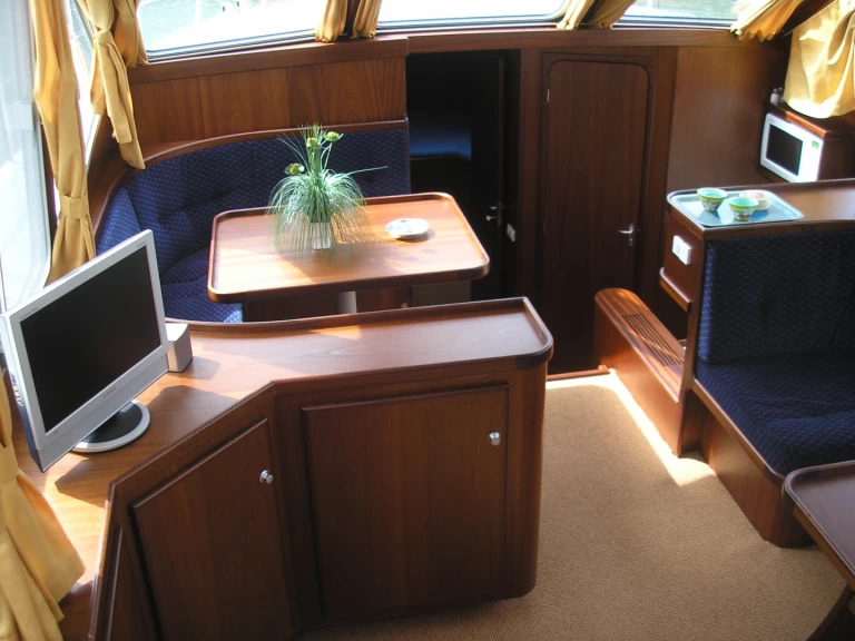 YachtCharter in Woudsend - hibo1300 Hibo 1300 Exclusive auf SamBoat