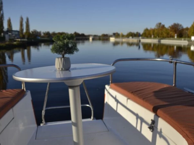 Boot mieten České Vrbné günstig Voyager 860