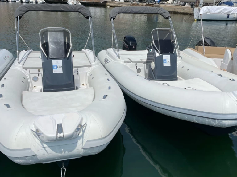 Schlauchboot mieten in Palermo zum besten Preis