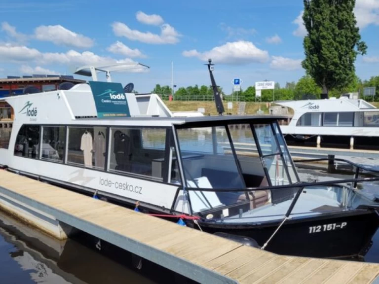 Boot mieten České Vrbné günstig YB35