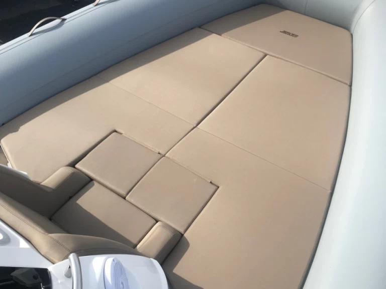 Schlauchboot mieten in Port du Lavandou zum besten Preis