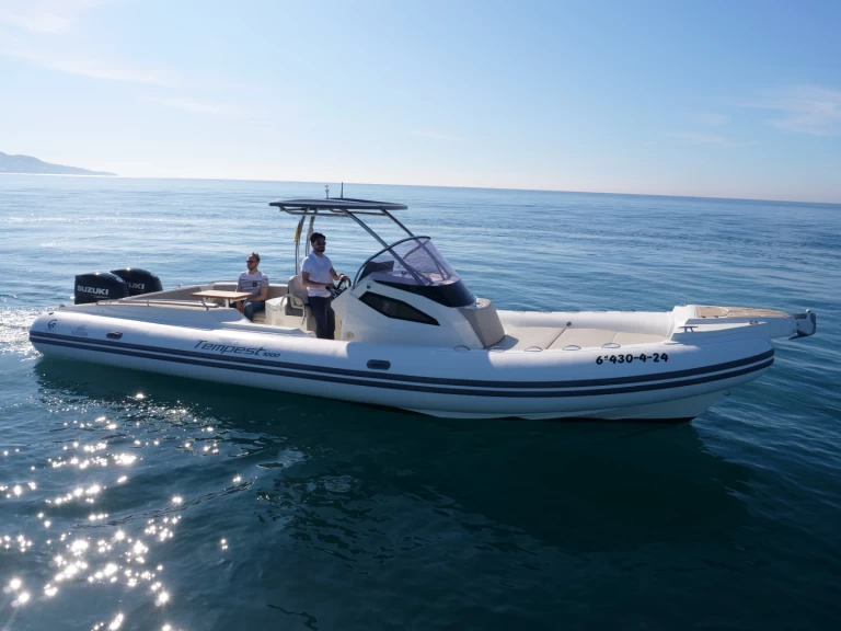 Motorboot mieten in Roses zum besten Preis