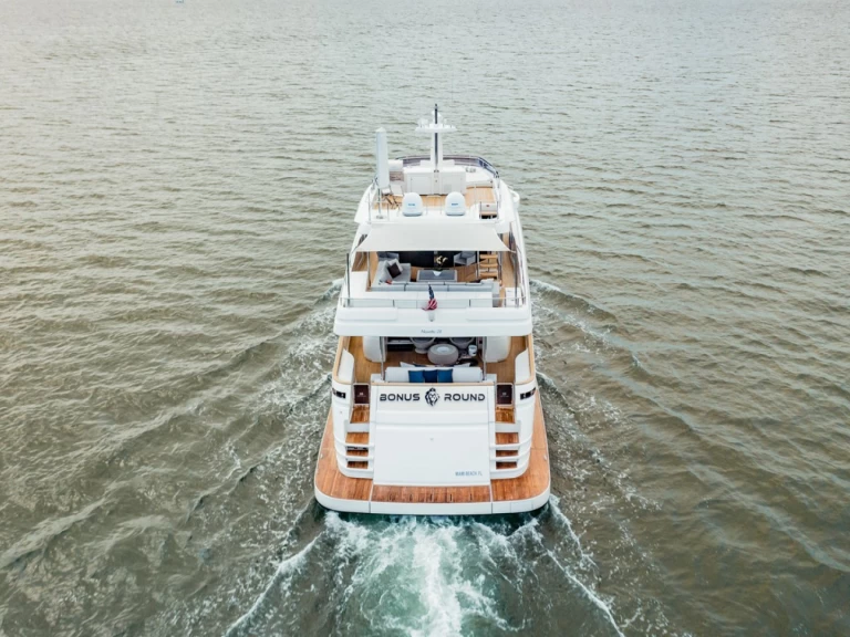 Yacht mieten in Miami - Ferretti Custom Line