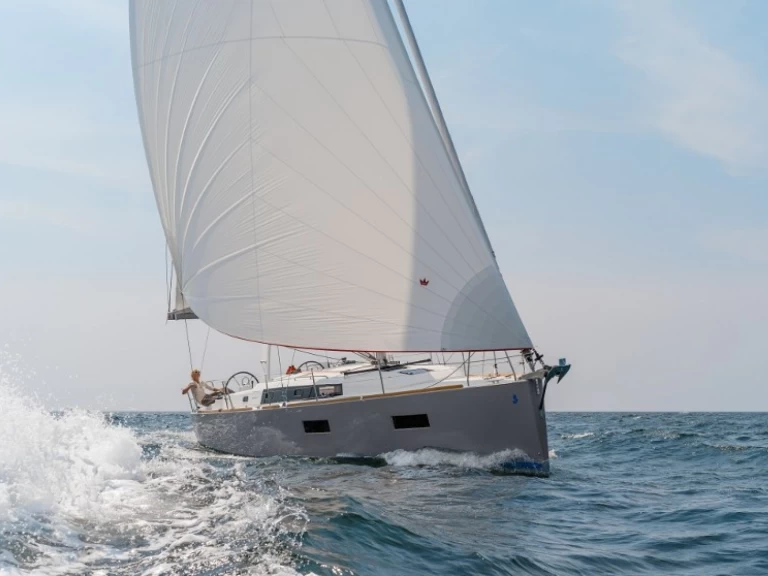 YachtCharter in Lefkáda - Bénéteau Oceanis 38 auf SamBoat