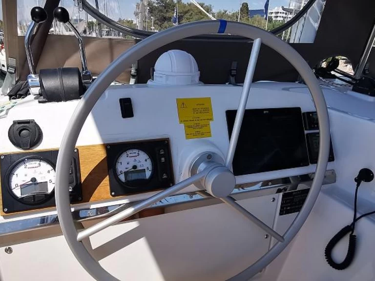 Katamaran mieten in Lefkáda zum besten Preis