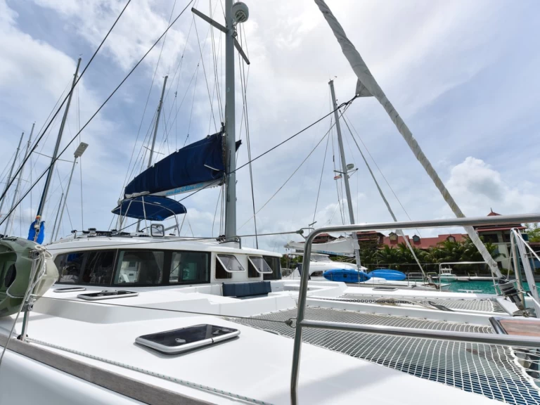 Katamaran mieten in Koh Samui - Lagoon Lagoon 440