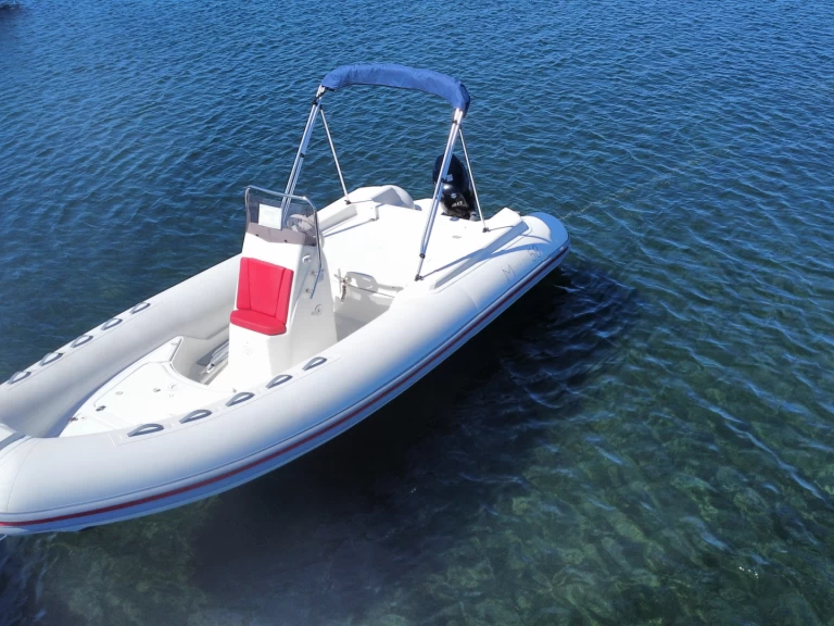 YachtCharter in Porto Rotondo - Magnus 5,80 auf SamBoat