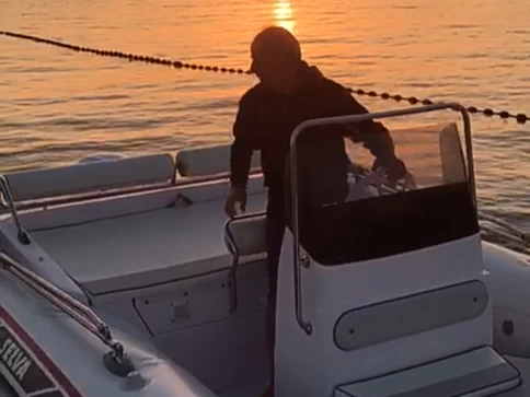 Vermietung Schlauchboot Selva mit Führerschein