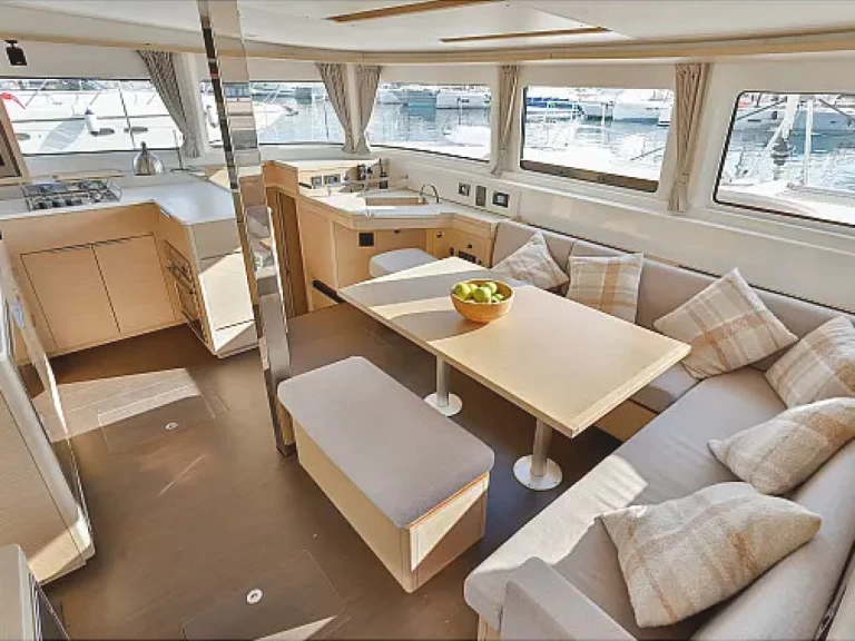 Bootsverleih Lagoon Lagoon 46 Tivat Samboat
