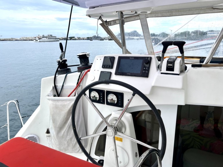 Boot mieten Raiatea günstig Lagoon 380 S2