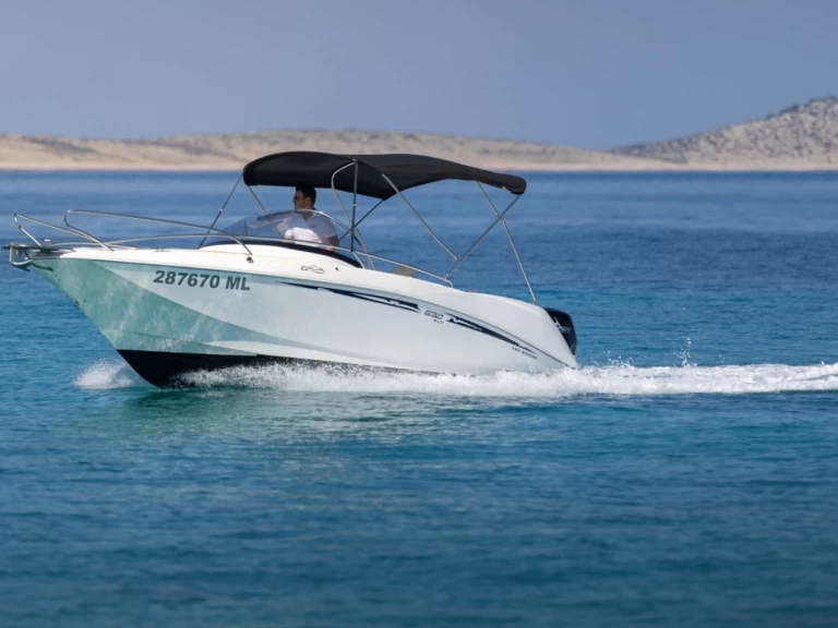Ein Galeon Galeon 630 Sundeck mieten in Šimuni