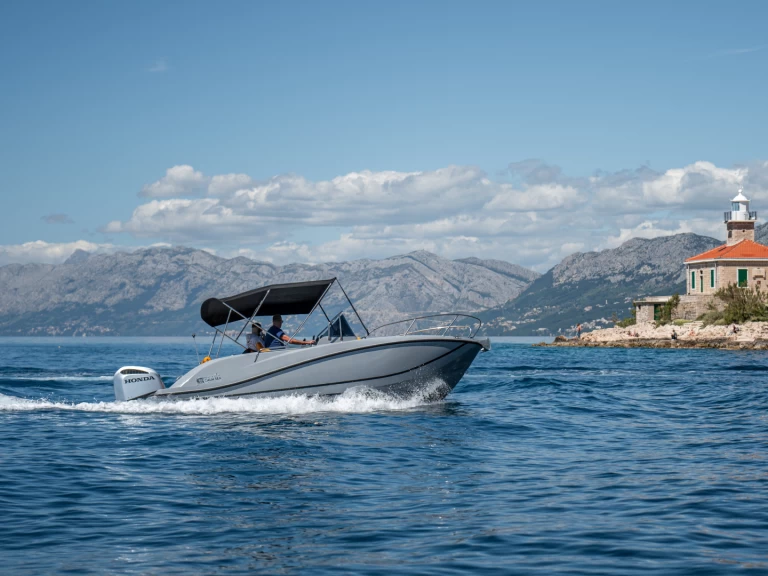 Motorboot mieten in Makarska zum besten Preis