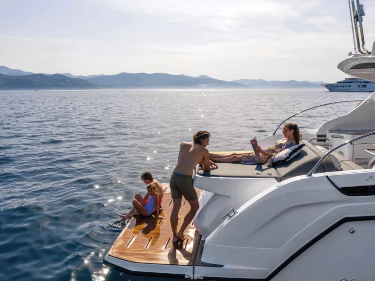 Motorboot mieten in Monaco - Azimut Azimut 45