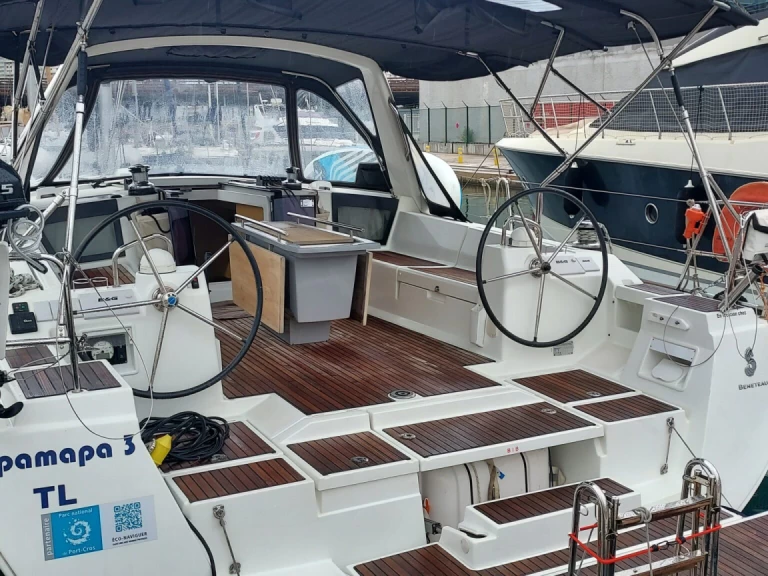 YachtCharter in Toulon - Bénéteau Oceanis 45 auf SamBoat