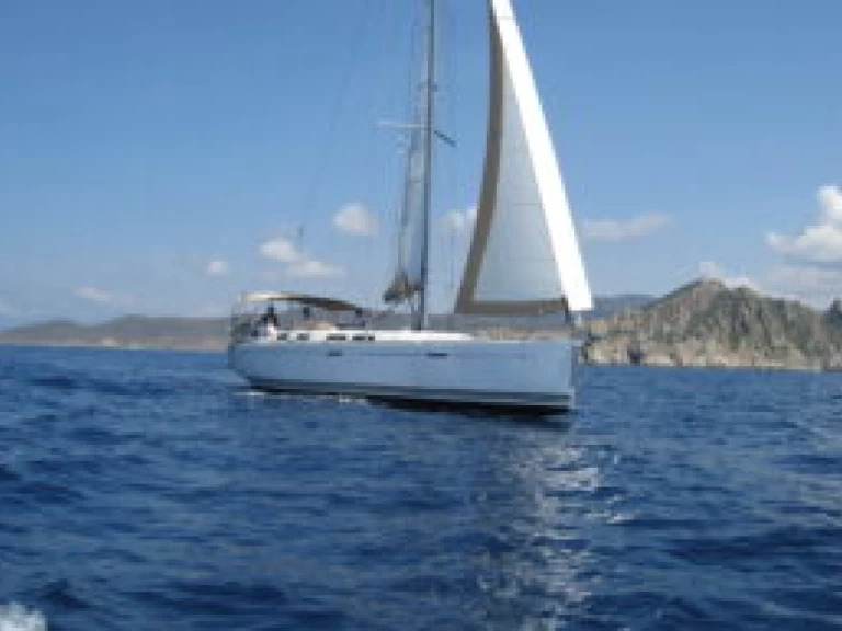 Ein Dufour Dufour 425 Grand Large mieten in Toulon