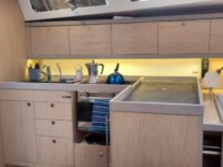 Segelboot mieten in Toulon - Bénéteau Oceanis 45