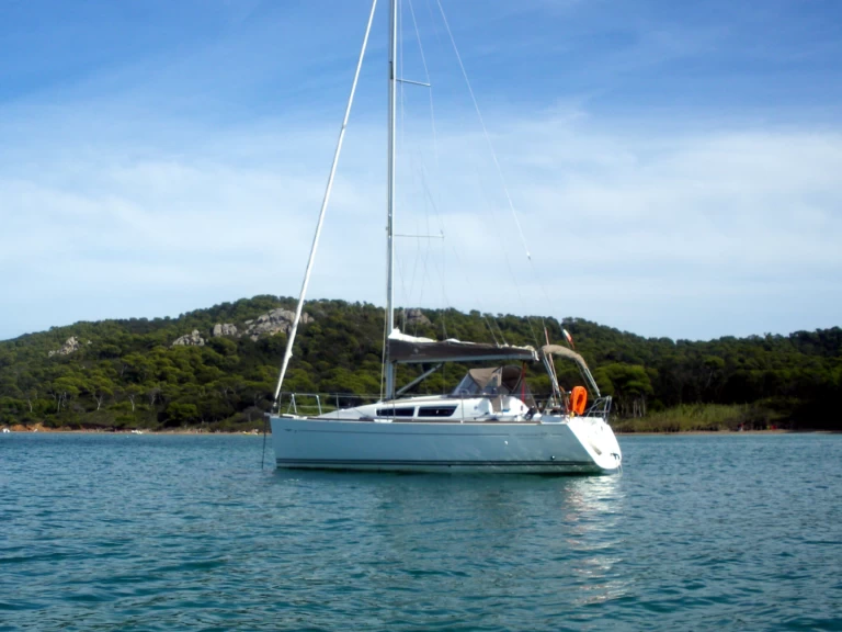 Segelboot mieten in Toulon - Jeanneau Sun Odyssey 30i