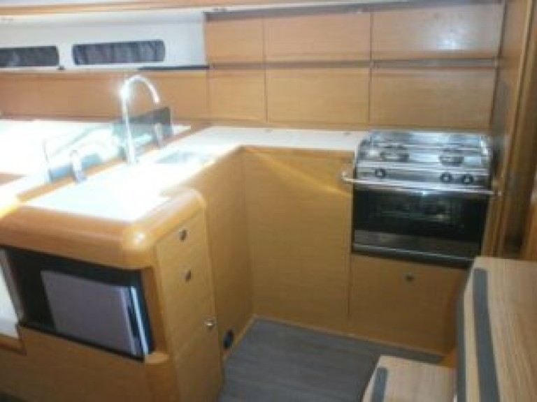 Vermietung Segelboot Jeanneau mit Führerschein